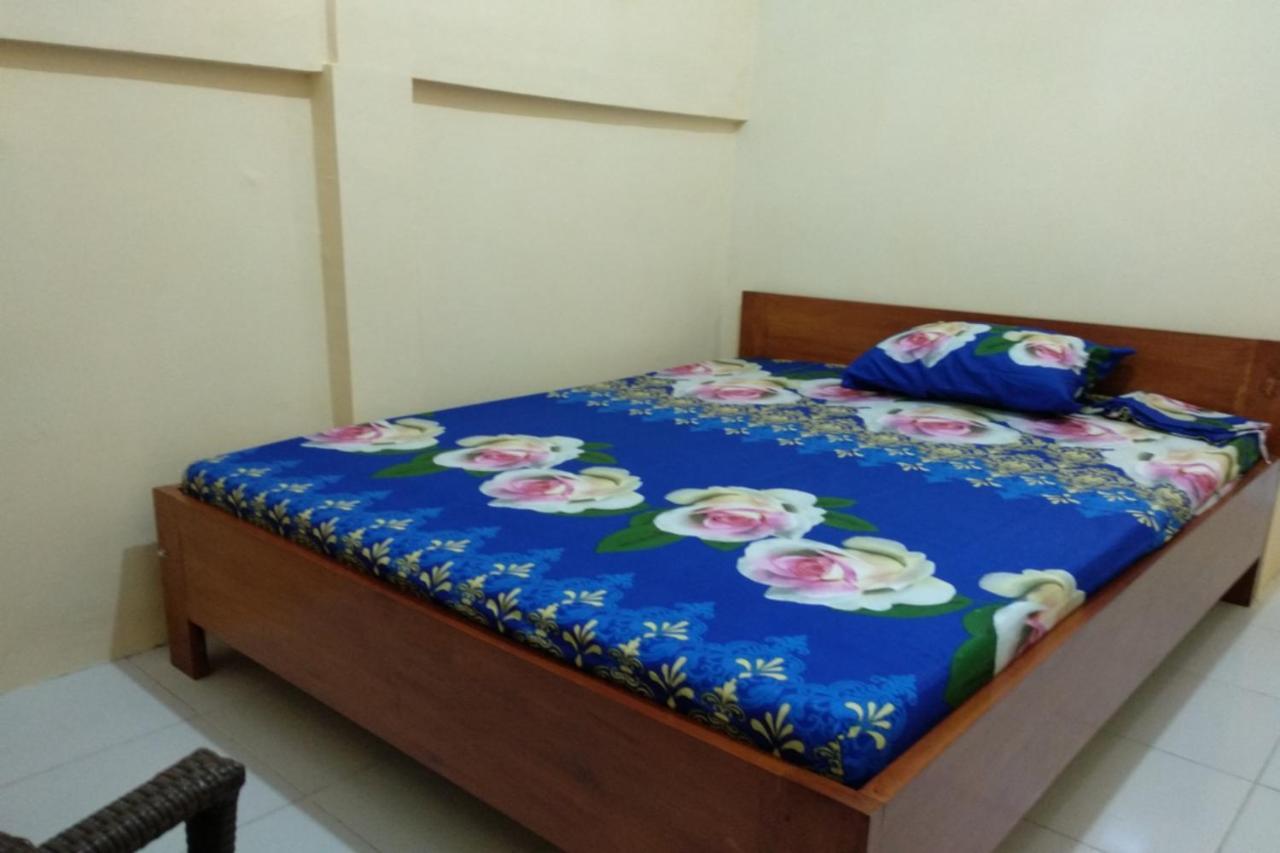 Kelapa Gading Homestay Syariah Redpartner Banyuwangi  Zewnętrze zdjęcie