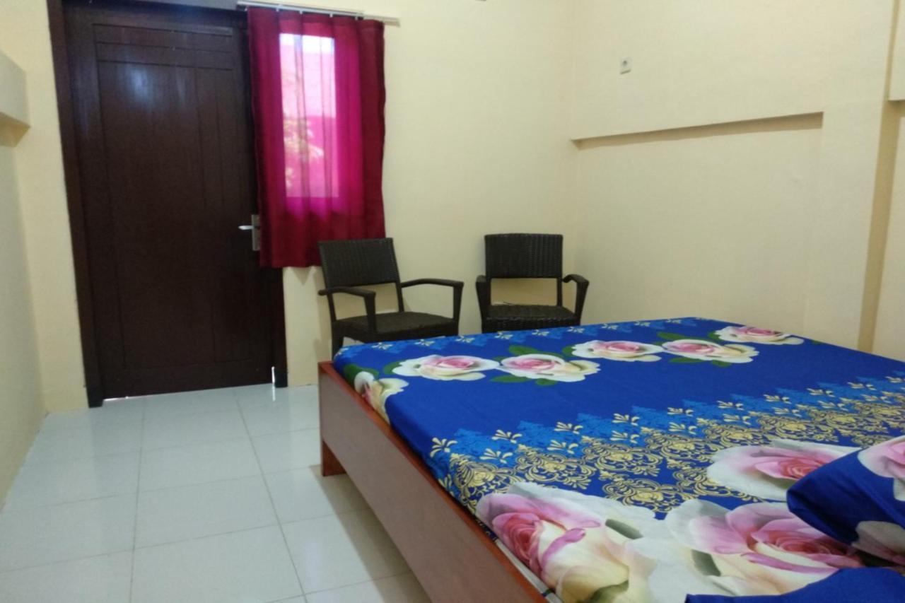 Kelapa Gading Homestay Syariah Redpartner Banyuwangi  Zewnętrze zdjęcie